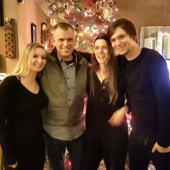 Meet your Posher, Deron - Picture 1 of 1